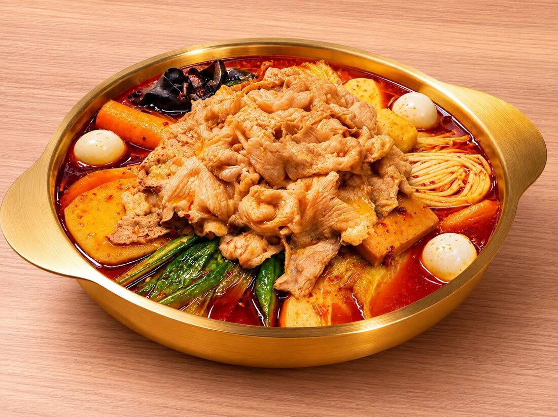 เซตต้มลวกสไตล์จีน (5 เนื้อ+5 ผัก)